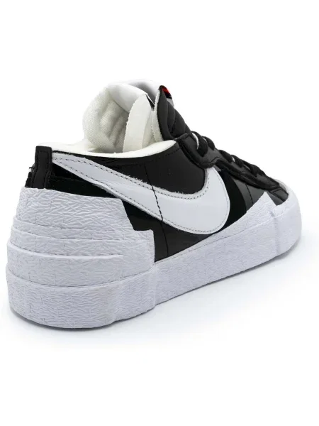 Sacou Nike din piele de lac negru