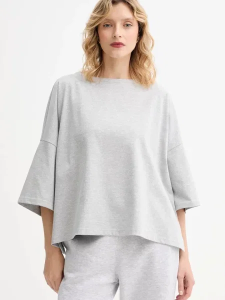 Тениска MUUV. MUUV. x Answear дамска сиво