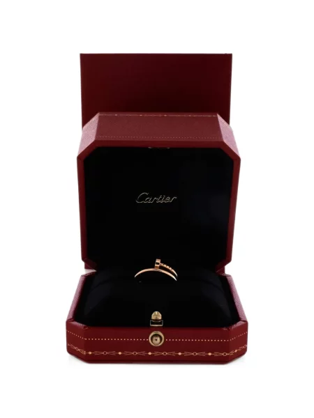 Inel Cartier roz