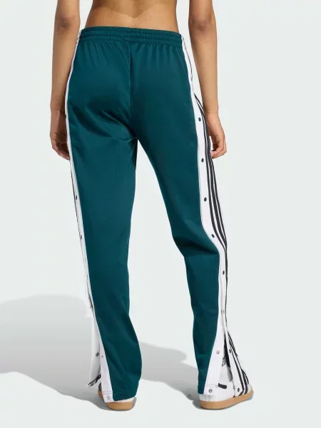Повседневные брюки Adidas зеленые