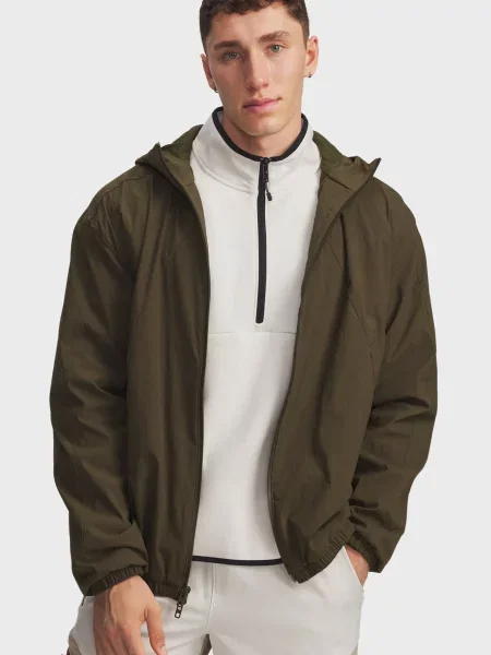 Ветровка Under Armour зеленая