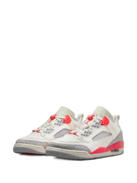 Sneakers Jordan λευκό