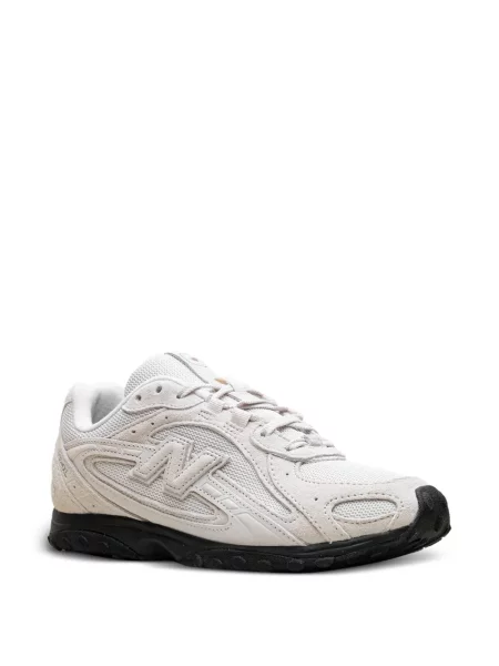 Sneakerși New Balance cu autograf alb