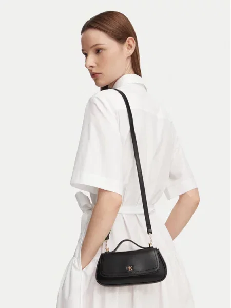 Calvin Klein crossbody torba za žene od imitacije kože crna