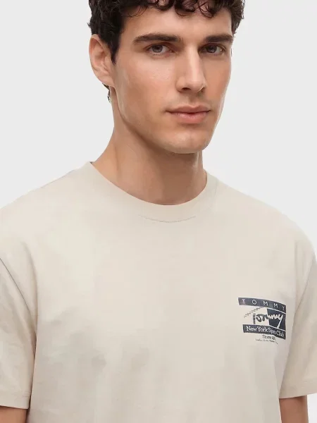 Футболка Tommy Jeans бежева
