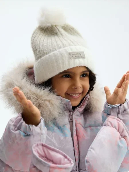 Reserved Căciulă beanie cu pompon crem