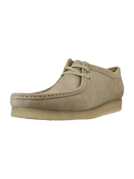Pantofi Clarks bej