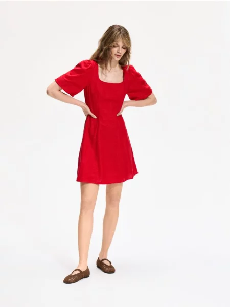 Reserved Rochie mini cu adaos de in roșu