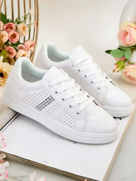 Sneakerși Resti ajurate alb