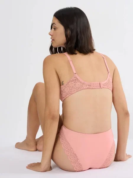 Triumph Majtki Amourette Kobiety jednolity 38 różowy