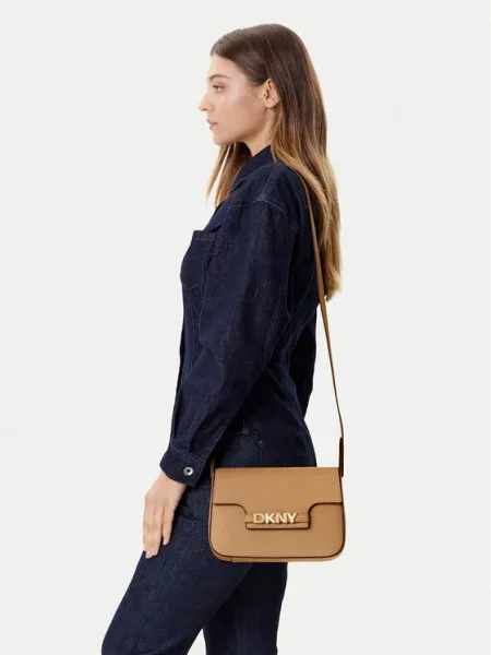 DKNY Geantă Avril Bej maro