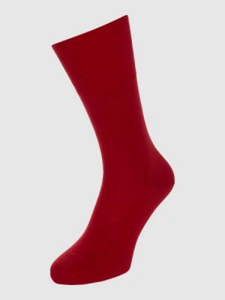 Skarpety z mieszanki żywej wełny model ‘Airport Sock’ Falke czerwone