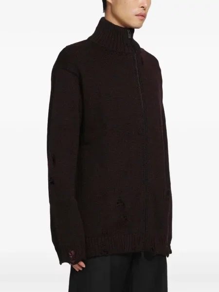 Kardiganas Yohji Yamamoto su nubrozdinimais raudona