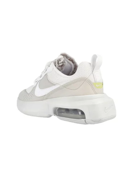 Pantofi Nike gri