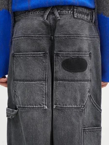 Джинсы Ambush в деловом стиле