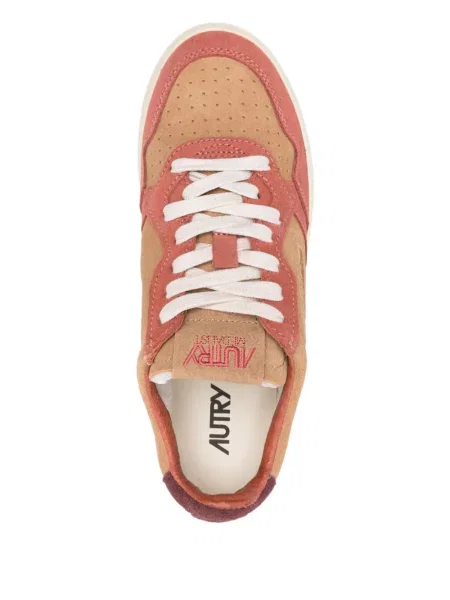 Sneakerși Autry din piele de căprioară maro