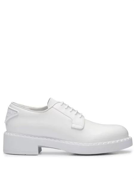 Pantofi Prada cu șireturi din dantelă alb