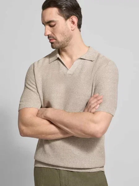 Koszulka polo w kroju slim fit z dekoltem w serek Gran Sasso