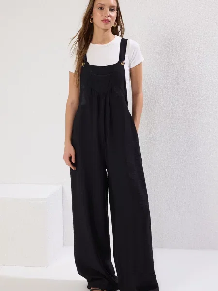Lniany kombinezon Trendyol czarny