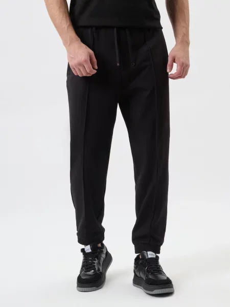Брюки Armani Exchange черные