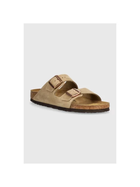 Klapki Birkenstock beżowe