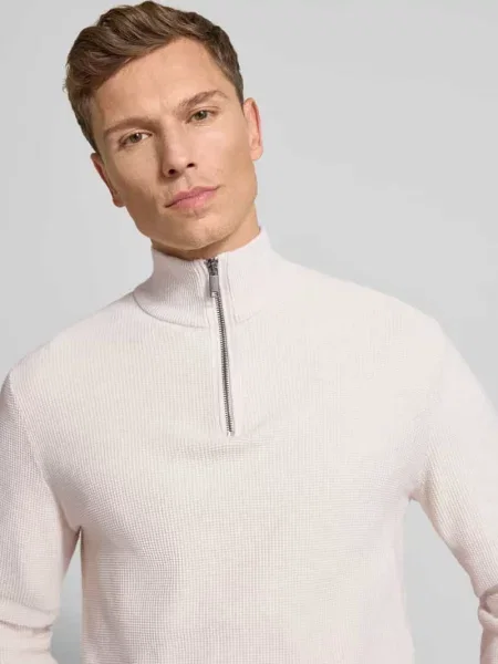 Sweter Mcneal