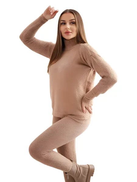Svetr Kesi