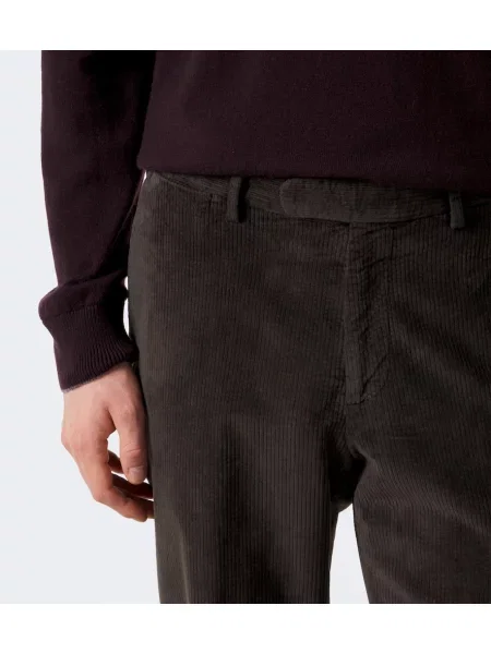 Pantaloni chino Thom Sweeney de catifea cord maro