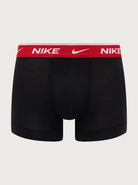 Боксеры Nike