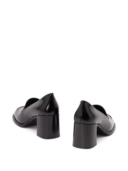Pantofi loafer Prada din piele negru
