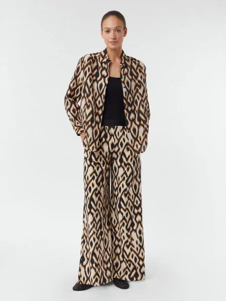 COMMA Pantaloni bej / maro coniac negru