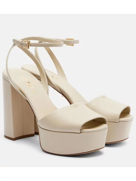 Sandale Prada din piele cu platformă bej