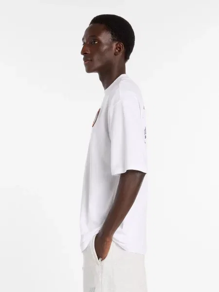 Футболка New Balance білий