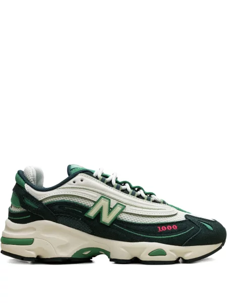 Top New Balance din dantelă negru