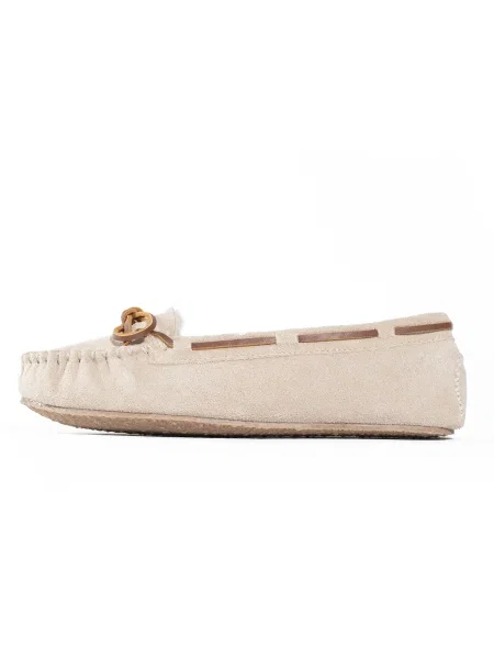 Minnetonka Papuci de casă Cally / maro deschis bej