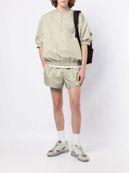 Шорти Fear Of God Essentials с автограф зелено