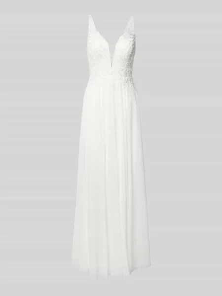 Suknia ślubna z obszyciem koronką Mascara