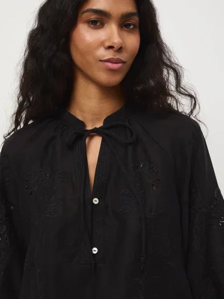 Блузка Medicine