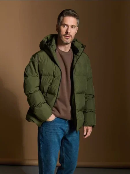 Sinsay Zateplená bunda khaki