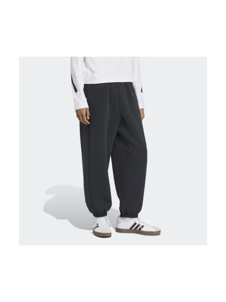 Nadrág Adidas fekete