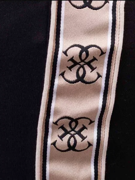 Futó nadrág Guess autogrammal fekete