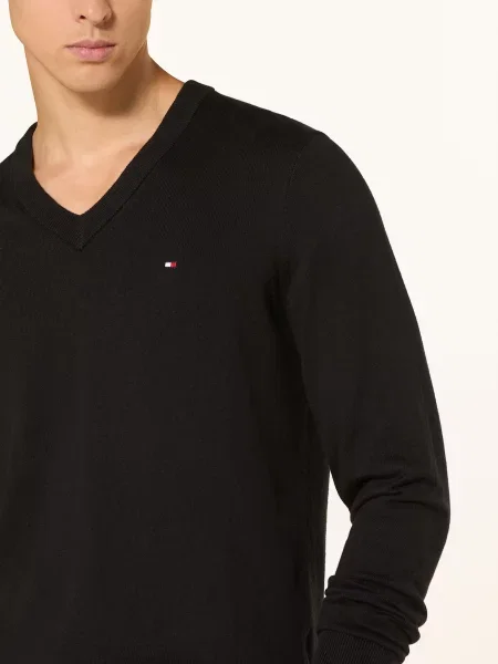 Tommy Hilfiger Svetr černá