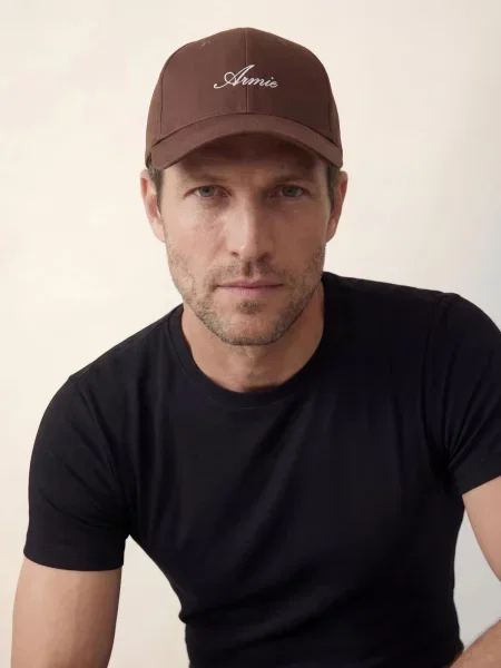 ARMIE Kapa The ARMIE Baseball Cap' rjava