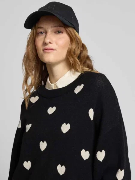 Sweter z dzianiny z bufiastymi rękawami model ‘CHARLOTT’ Noisy May biały