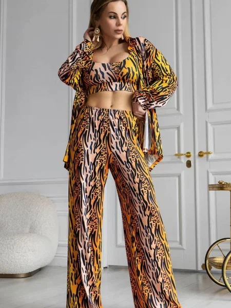 Костюмна піжама Totalfit з довгим рукавом