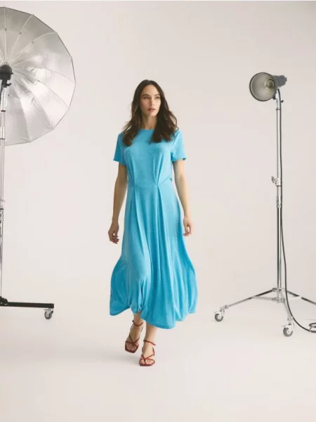 Reserved Rochie din lucios turcoaz-deschis