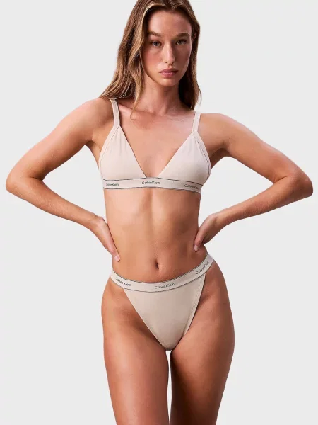 Стрінги Calvin Klein бежеві