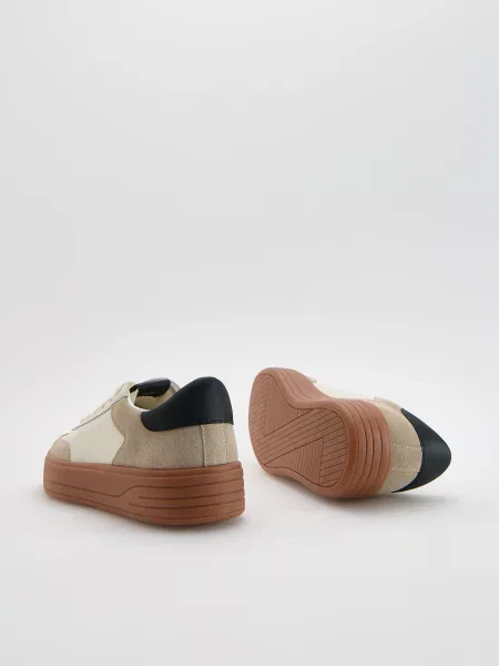 Кожаные кроссовки Reserved