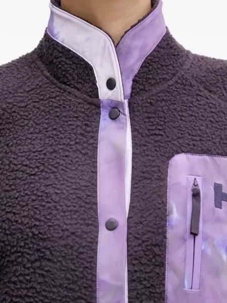 Hanorac Helly Hansen cu buzunare cu nasturi violet