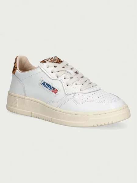Pantofi Autry din piele cu model leopard cu platformă alb